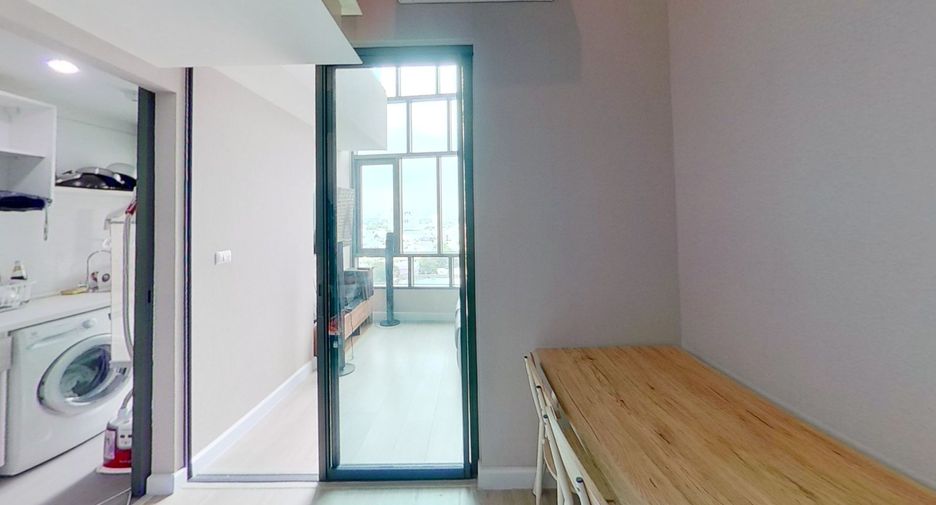 For sale 2 bedrooms condo in Bang Sue, Bangkok