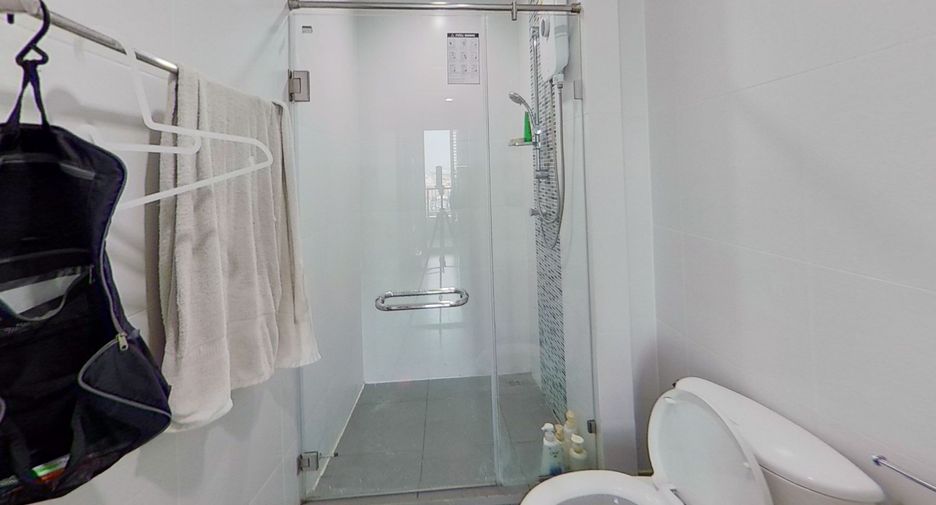 For sale 2 bedrooms condo in Bang Sue, Bangkok