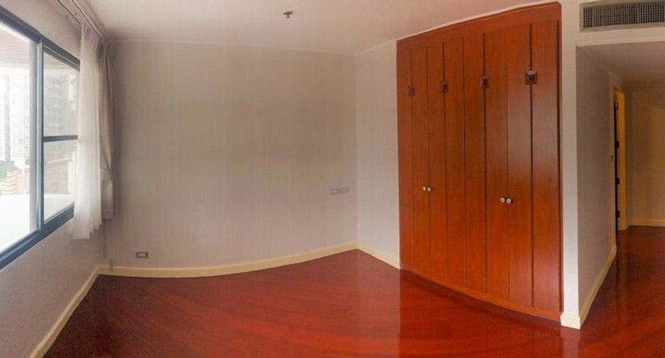 À louer 3 chambres condo à Khlong Toei, Bangkok