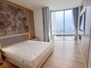 For rent 4 ベッドルーム condo in Khlong San, Bangkok
