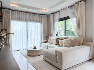 For rent 4 bedrooms house in Mueang Phuket, Phuket