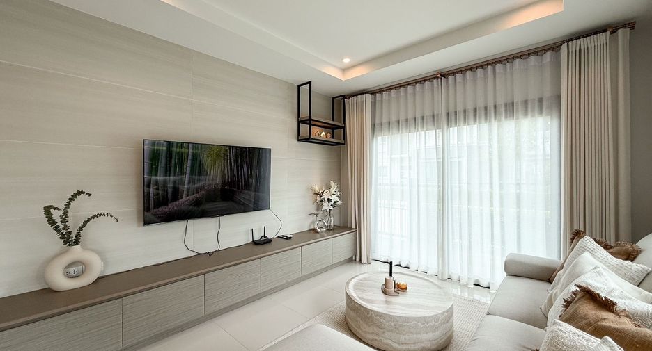 出租 4 卧室 独立屋 在 Phuket Town, 普吉