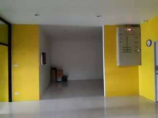 For rent studio house in Bang Khun Thian, Bangkok