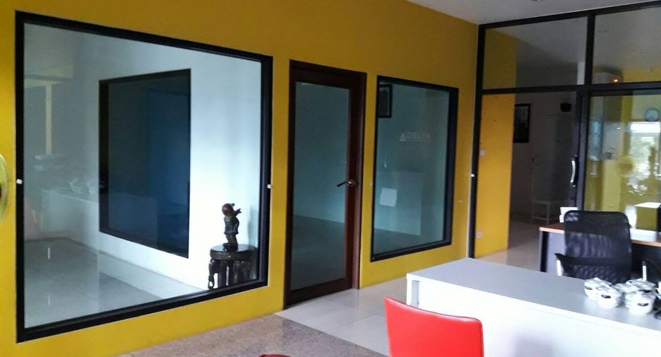 Haus zur Miete mit Studio in Bang Khun Thian, Bangkok