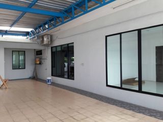 For rent studio house in Bang Khun Thian, Bangkok