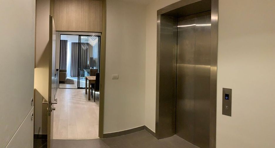Condo en alquiler de 1 habitaciones en Pathum Wan, Bangkok