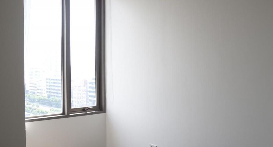For rent 2 bedrooms condo in Sathon, Bangkok