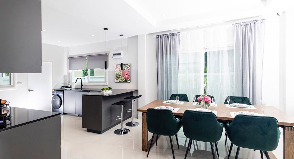 For rent 4 bedrooms house in Thalang, Phuket