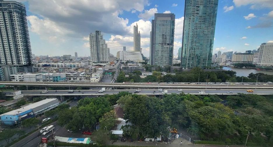 À louer 2 chambres condo à Sathon, Bangkok