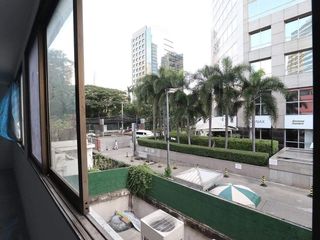 For rent retail Space in Pathum Wan, Bangkok
