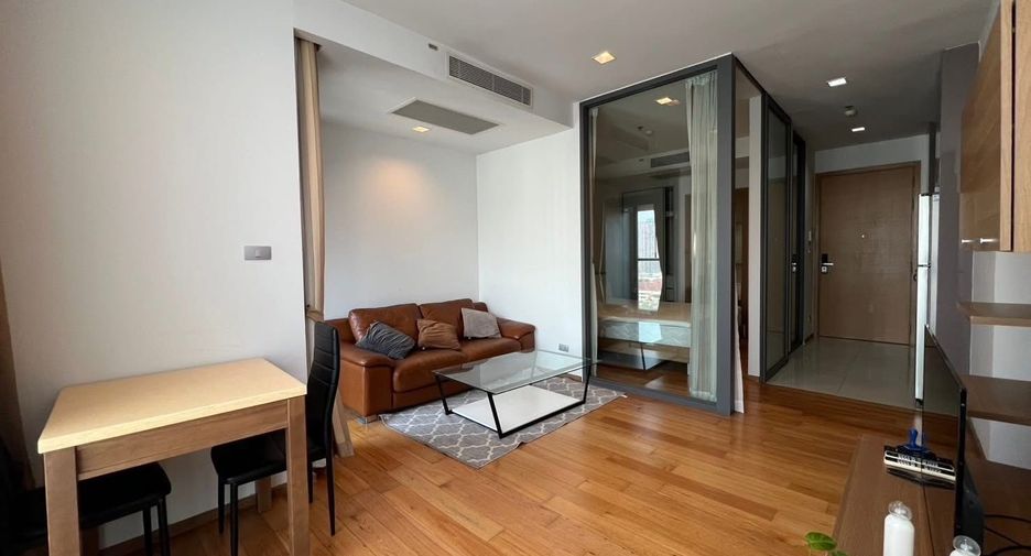Condo en alquiler de 1 habitaciones en Khlong Toei, Bangkok