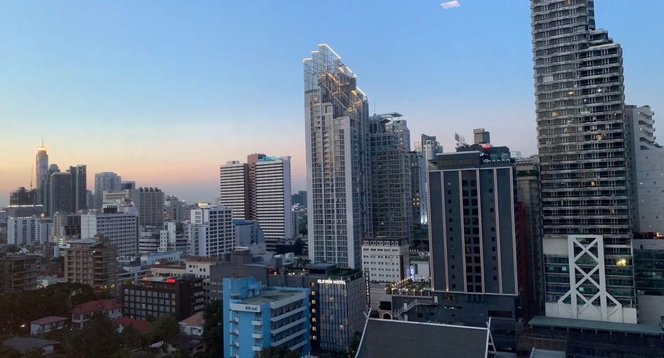 Condo en alquiler de 1 habitaciones en Khlong Toei, Bangkok