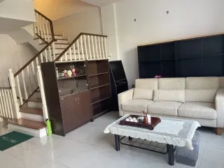 For rent 4 bedrooms house in Bang Na, Bangkok