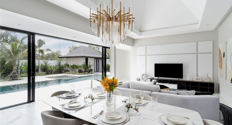 For sale 4 bedrooms villa in Thalang, Phuket