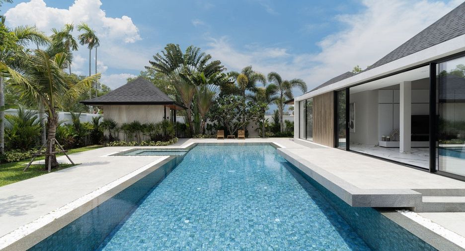 For sale 4 bedrooms villa in Thalang, Phuket