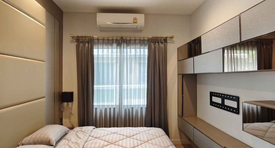 For rent 5 bedrooms house in Saphan Sung, Bangkok