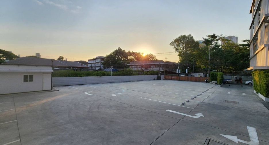 For rent retail Space in Suan Luang, Bangkok