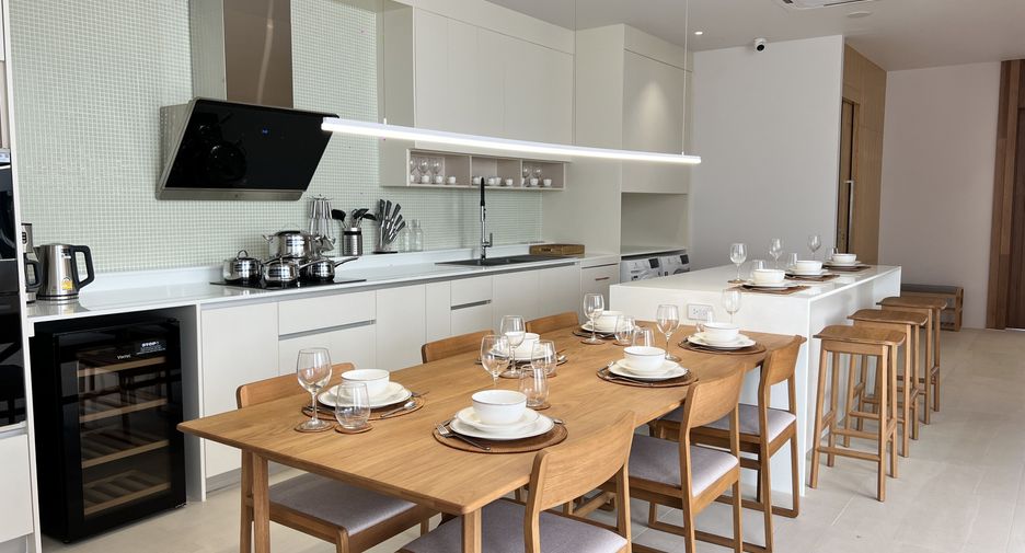 For sale 4 bedrooms villa in Thalang, Phuket