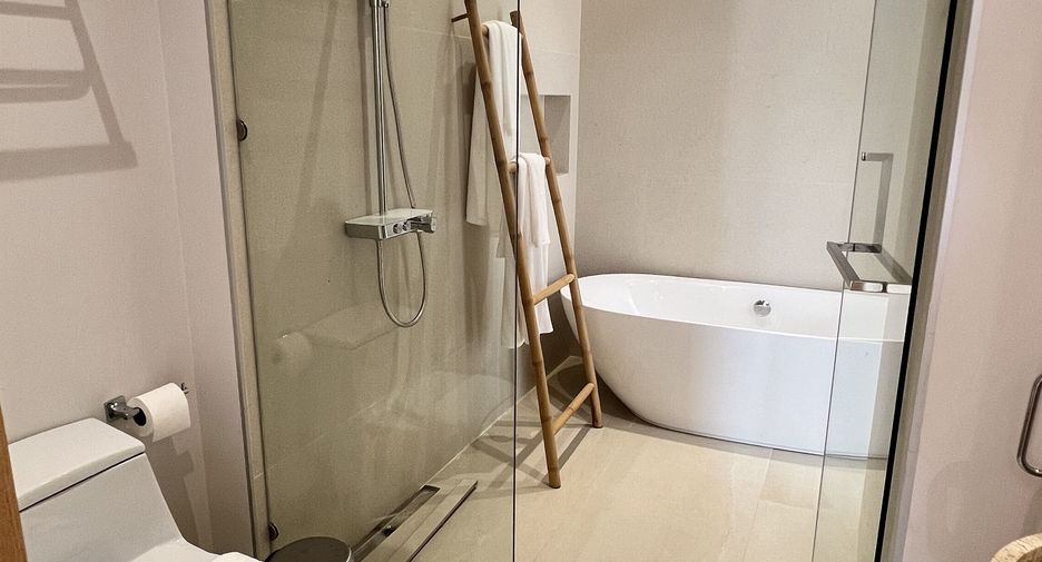 For sale 4 bedrooms villa in Thalang, Phuket