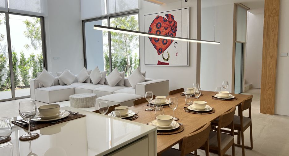 For sale 4 bedrooms villa in Thalang, Phuket