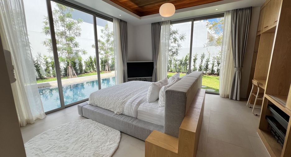 For sale 4 bedrooms villa in Thalang, Phuket