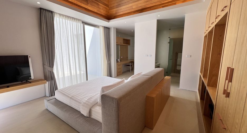 For sale 4 bedrooms villa in Thalang, Phuket