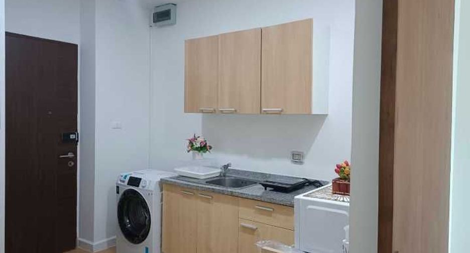 For sale 1 bed condo in Khlong Toei, Bangkok