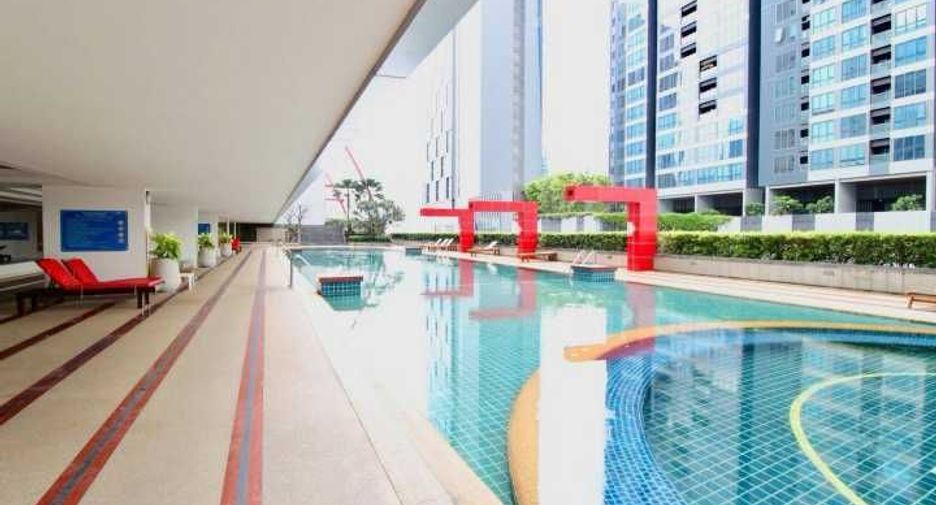 For sale 1 bed condo in Khlong Toei, Bangkok
