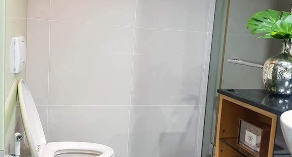 Condo en alquiler de 1 habitaciones en Watthana, Bangkok