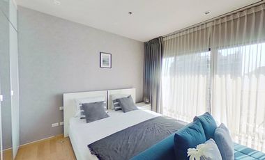 For sale スタジオ condo in Khlong Toei, Bangkok