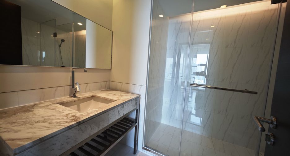 For rent 2 bedrooms condo in Sathon, Bangkok
