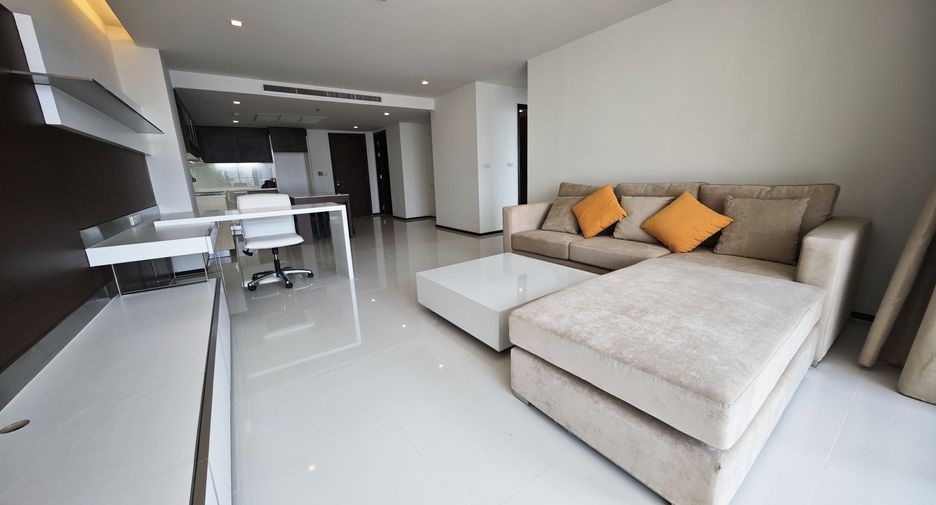 For rent 2 bedrooms condo in Sathon, Bangkok