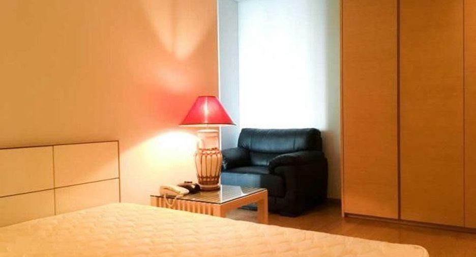 À vendre 1 chambre condo à Sathon, Bangkok