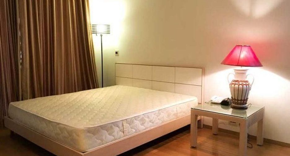 À vendre 1 chambre condo à Sathon, Bangkok