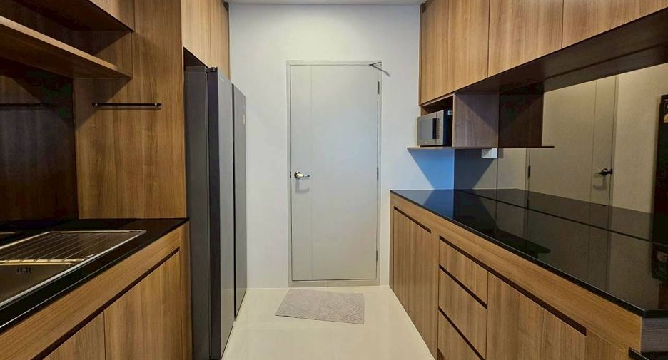 Haus zur Miete mit 4 Zimmer in Bang Phli, Samut Prakan