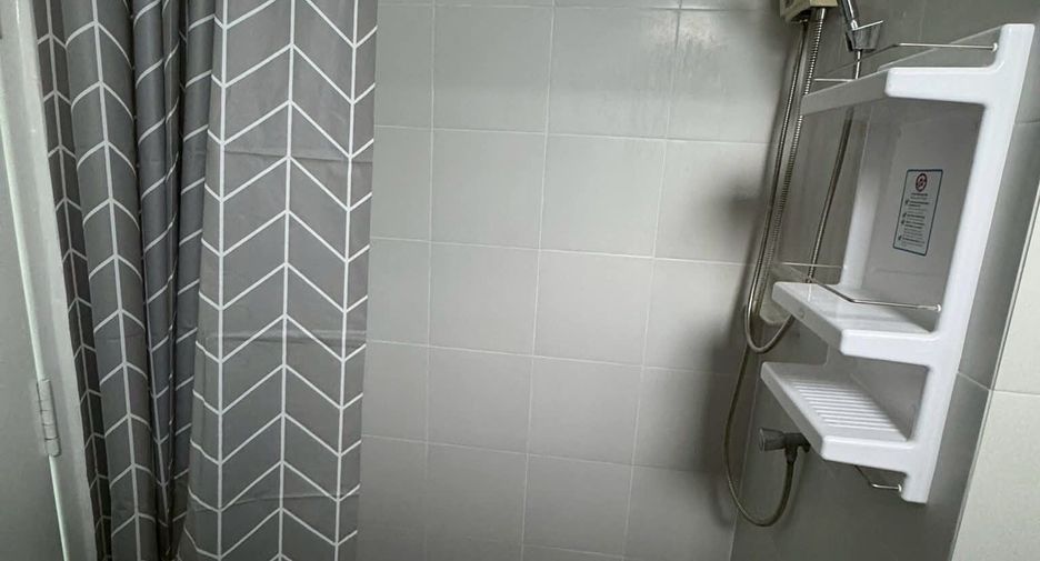 For rent 1 bed condo in Khlong San, Bangkok