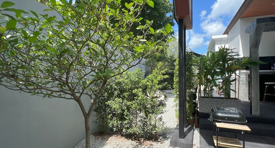 Villa en alquiler de 2 habitaciones en Mueang Phuket, Phuket