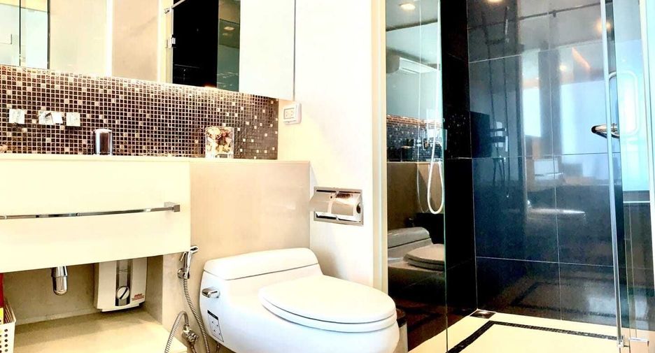 À louer 1 chambre condo à Watthana, Bangkok