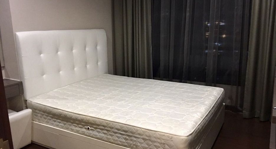 Wohnung zur Miete mit 2 Zimmer in Huai Khwang, Bangkok