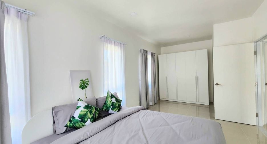 À louer 3 chambres maison à Mueang Phuket, Phuket