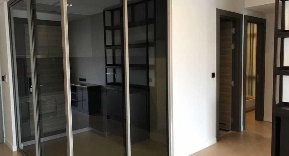 For sale 2 bedrooms condo in Bang Rak, Bangkok
