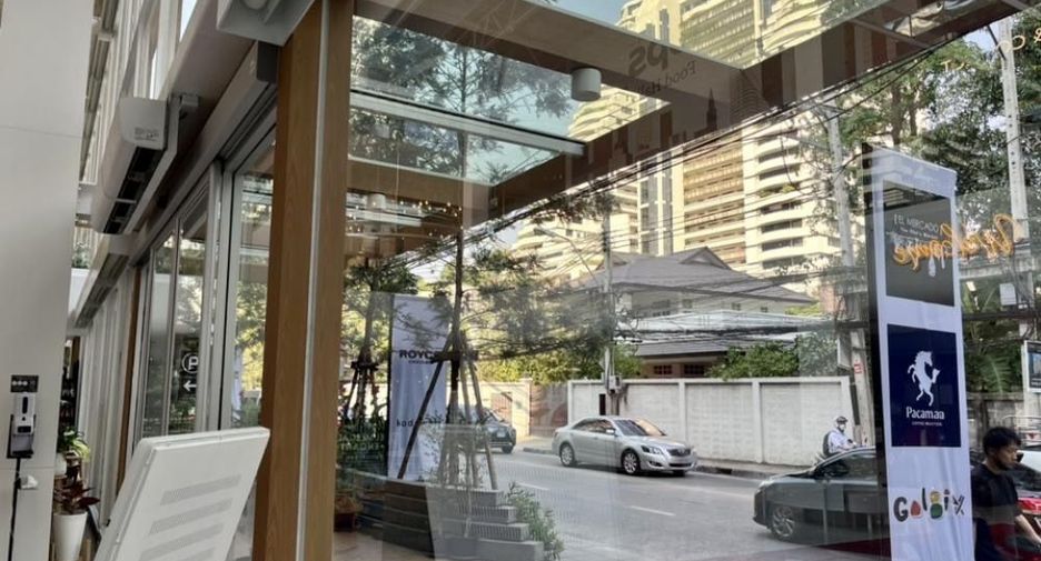 Condo en alquiler de 2 habitaciones en Watthana, Bangkok