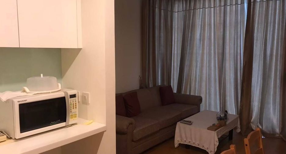 For sale 1 bed condo in Yan Nawa, Bangkok