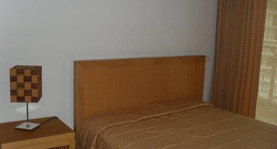 Condo en alquiler de 2 habitaciones en Khlong Toei, Bangkok