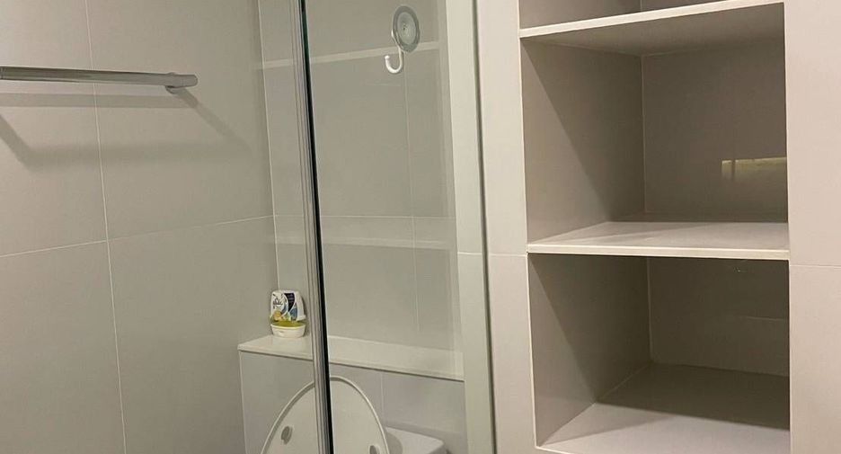 For rent 1 bed condo in Phra Khanong, Bangkok