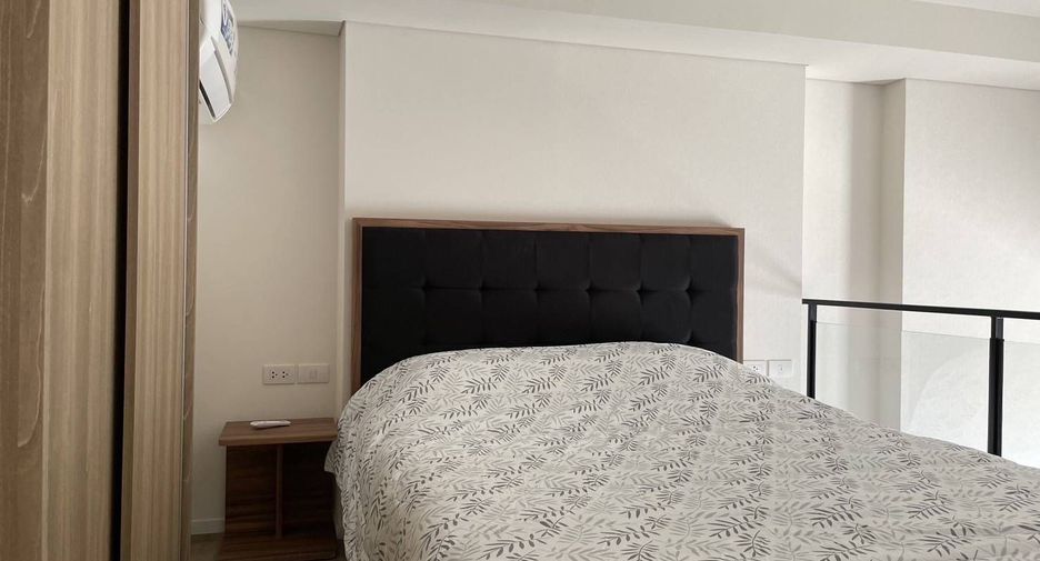 For rent 1 bed condo in Phra Khanong, Bangkok