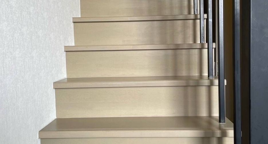 For rent 1 bed condo in Phra Khanong, Bangkok