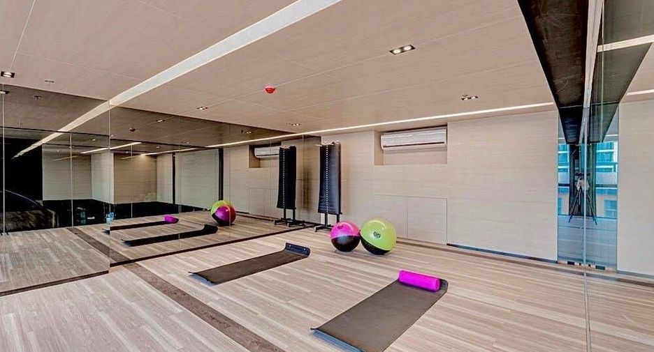 For rent 1 bed condo in Phra Khanong, Bangkok