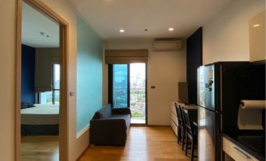 For rent 1 bed condo in Khlong San, Bangkok
