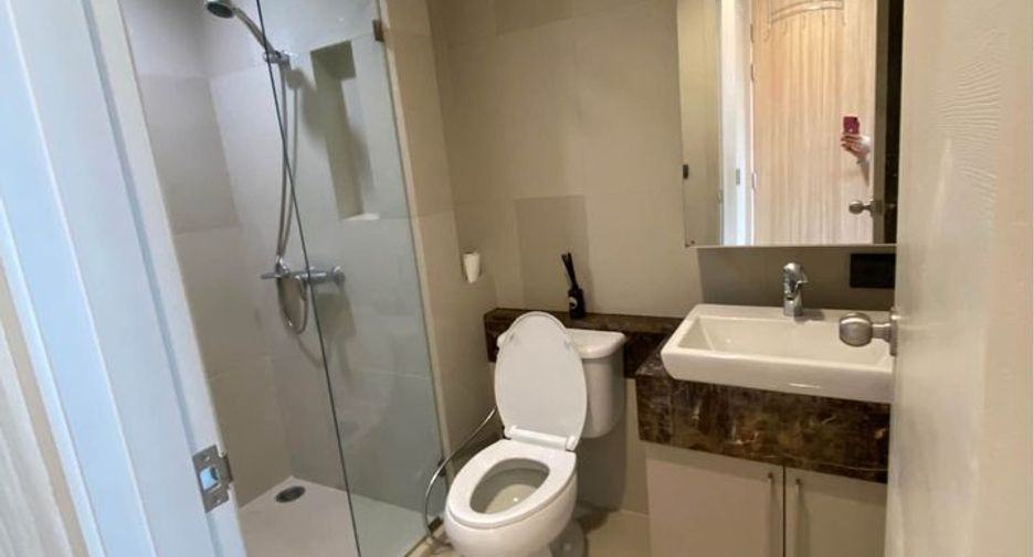 For rent 1 bed condo in Khlong San, Bangkok